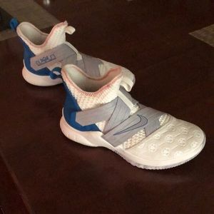 Lebron 12 soldier Blue/White